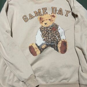 Beige Sweatshirt with Bear Graphic